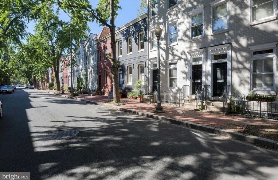 Building Photo - 1822 15th St NW