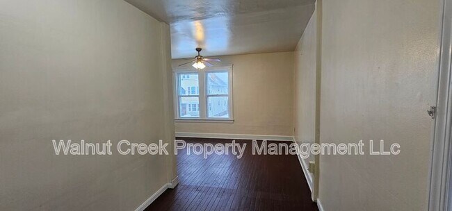 Building Photo - 1201 E 172nd St