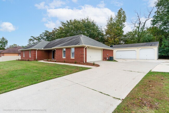 Building Photo - 102 Bordeaux Ln