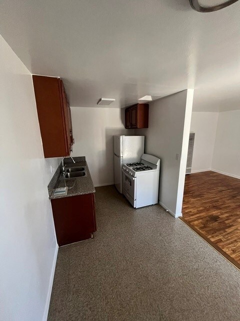 Floorplan - 1540 & 1544 W. Florence Avenue