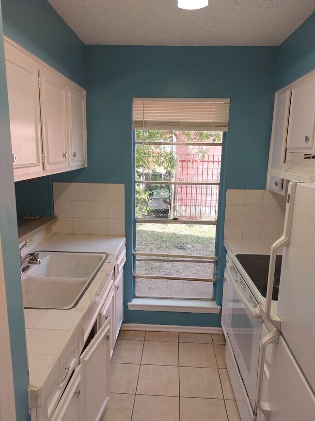 Building Photo - Alnwick Duplex #1