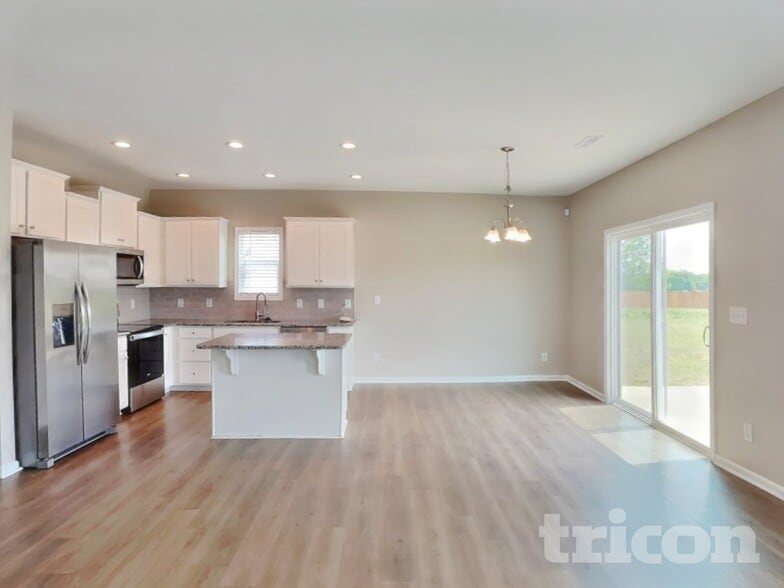 Building Photo - 50 Greenhouse St