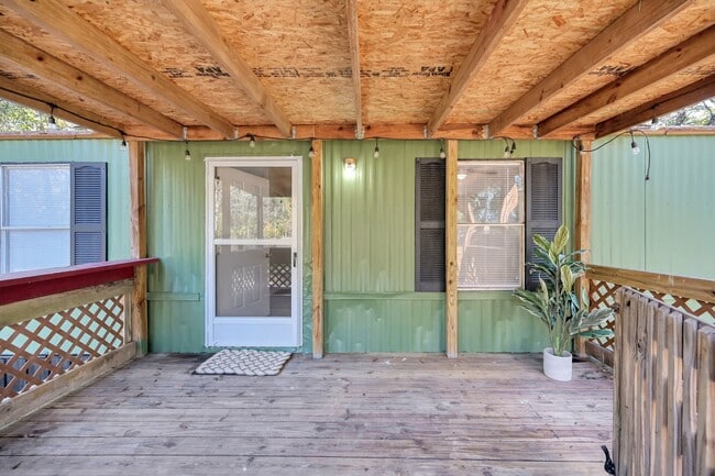 Building Photo - 13219 13th St