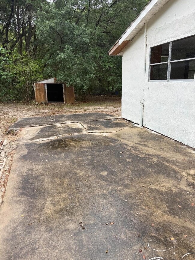 Building Photo - 106 Slater Ln