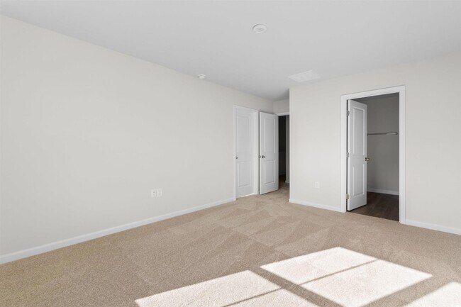 Building Photo - 162 Villa Grande St