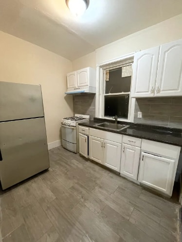 Building Photo - 4530 N Hicks St