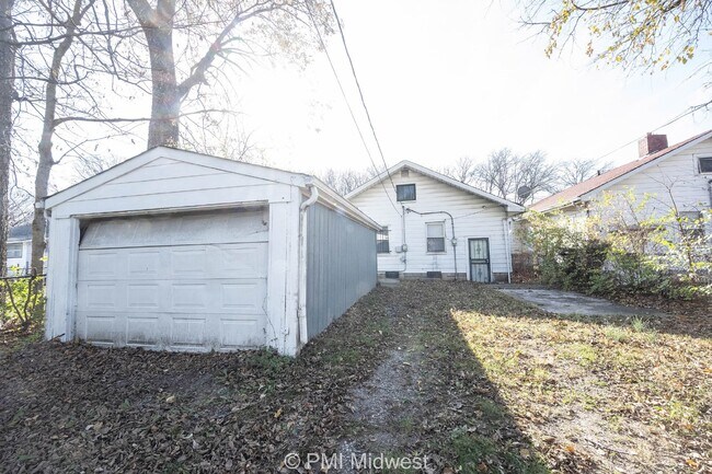 Building Photo - 1346 Burdsal Pkwy