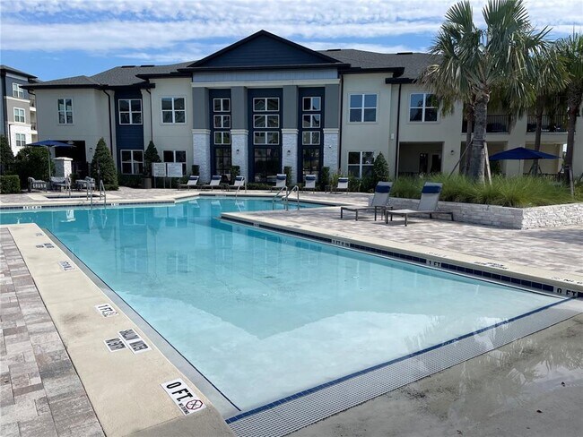 Building Photo - 8498 Telfair Dr