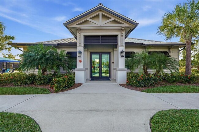 Building Photo - 15172 River Birch Ct