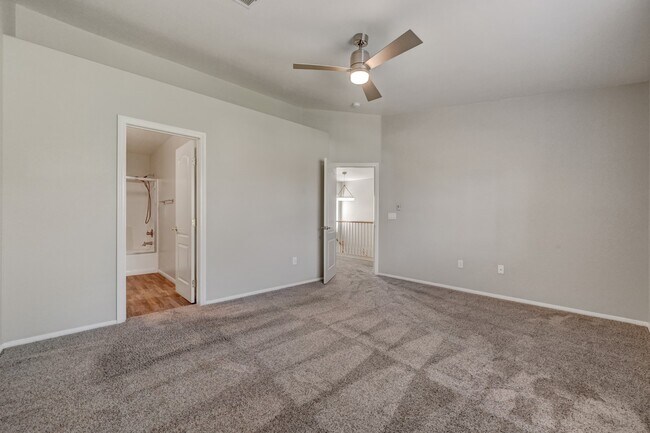 Building Photo - 7275 Diamond Canyon Ln