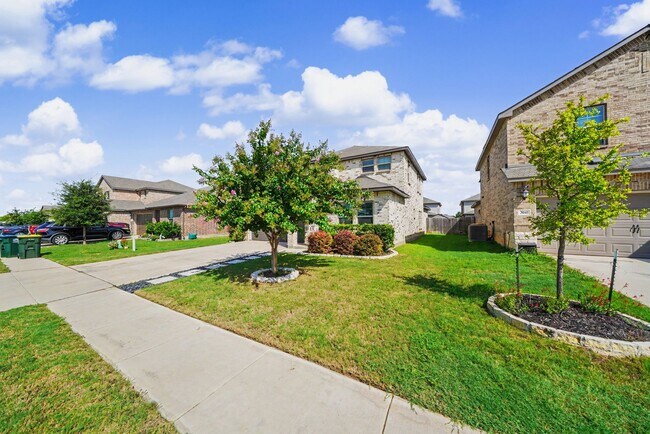 Building Photo - Spacious 5-Bedroom Home in Schertz - Realtor Commission: $500