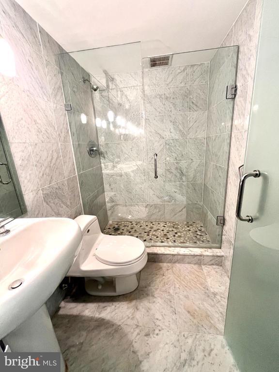 Building Photo - 226 W Rittenhouse Square