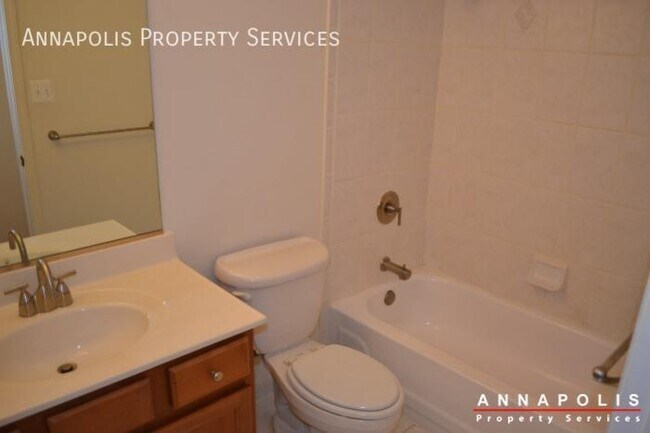 Building Photo - 1227 gemini drive #k