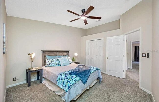 Building Photo - 510 Spring Lake Cir