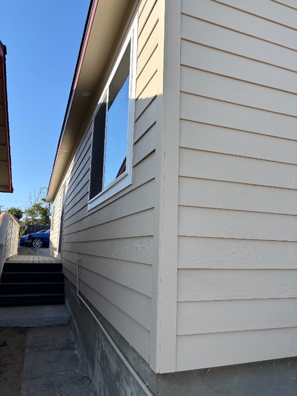 Building Photo - 1365 La Salle Ave
