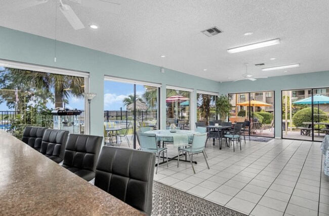Building Photo - 616 Windrush Bay Dr