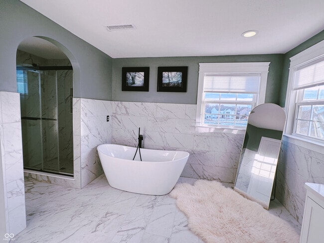 Building Photo - 14451 Integrity Ct