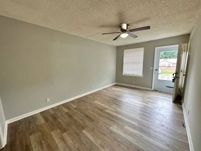 Building Photo - Spectacular Special - $1/2 OFF First Month's Rent & Stanley Travel Cup ($40.00 Value)