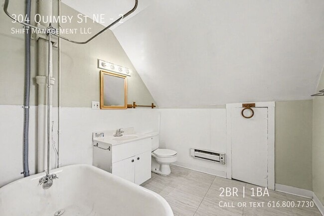 Building Photo - 304 Quimby St NE
