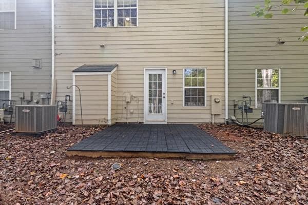 Building Photo - 398 Parc River Blvd