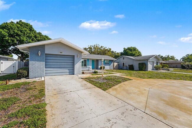 Building Photo - 2561 Blackwood Cir