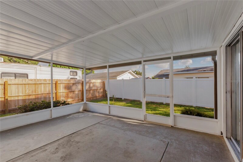 Building Photo - 2813 20th Ave W