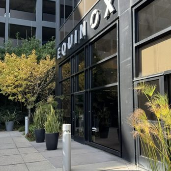 Equinox - 11970 Montana Ave