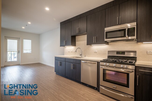 Building Photo - 11405 Chandler Blvd