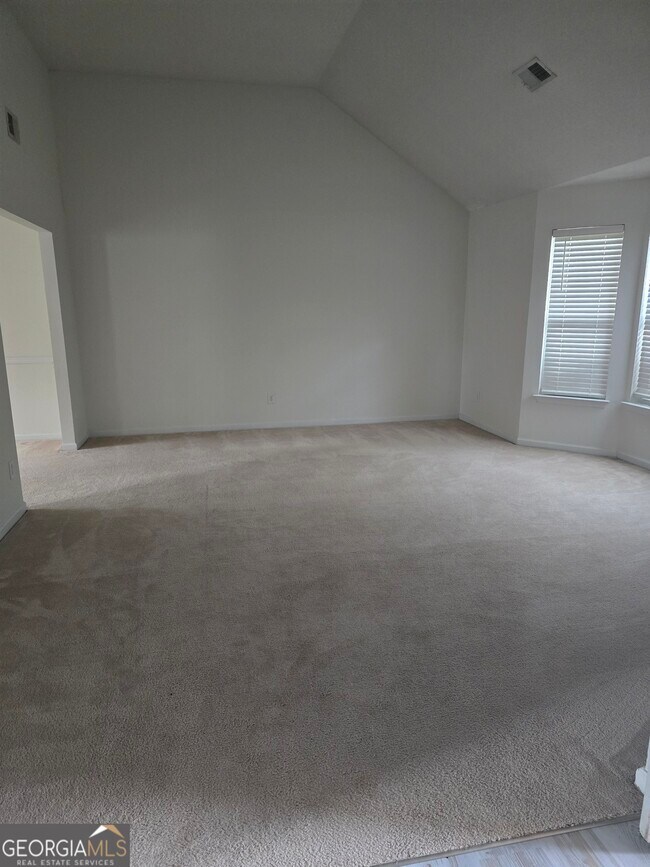 Building Photo - 612 Pipkin Dr