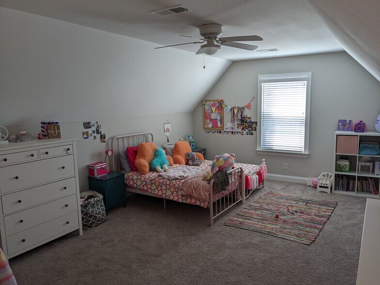 Bedroom 4 (Upstairs) - 7458 White Pine Dr