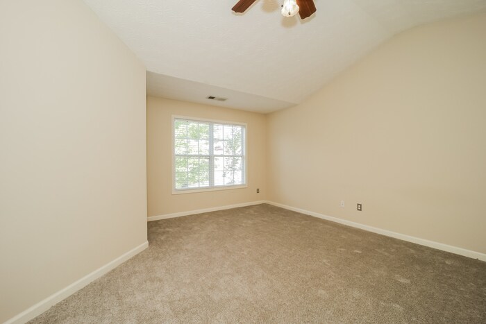 Building Photo - 407 Glenleigh Dr