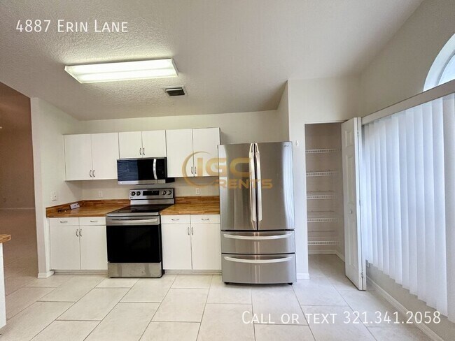 Building Photo - 4887 Erin Ln