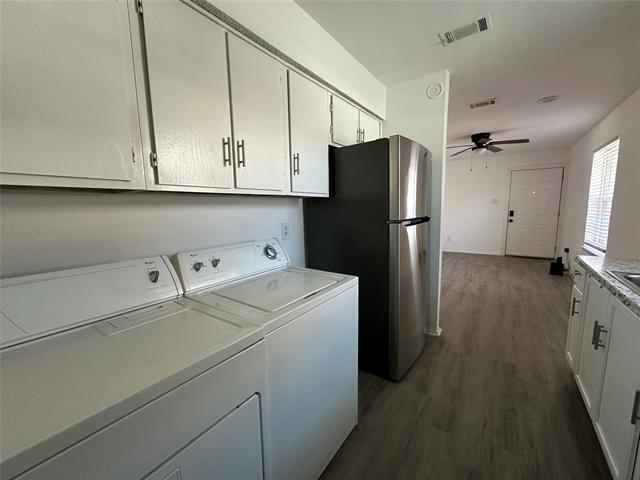 Building Photo - 809 W Broadus St