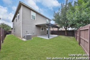 Building Photo - 9639 Pleasanton Cove