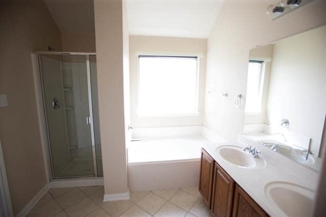 Building Photo - 2725 Sunlight Dr