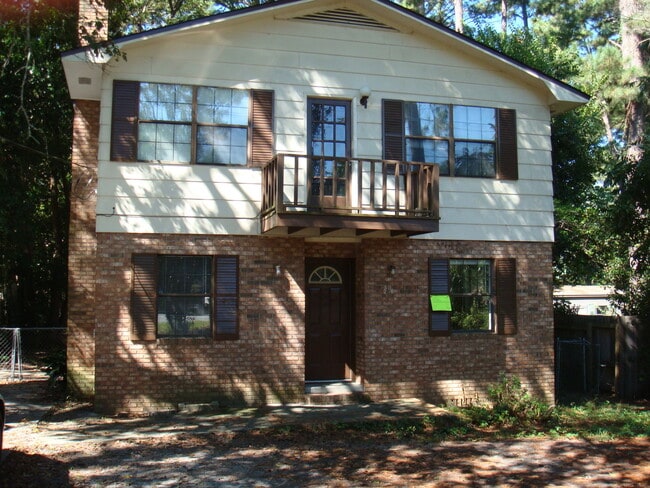 Primary Photo - CLOSE TO VSU