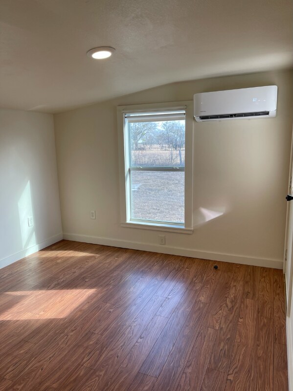 Building Photo - 6990 FM 932