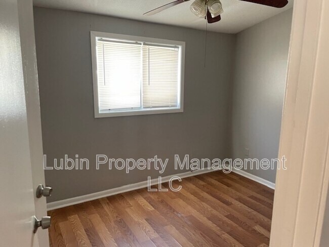 Building Photo - 611 Benham Ave