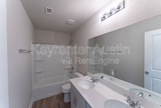 Building Photo - 2246 Rocoso Trl
