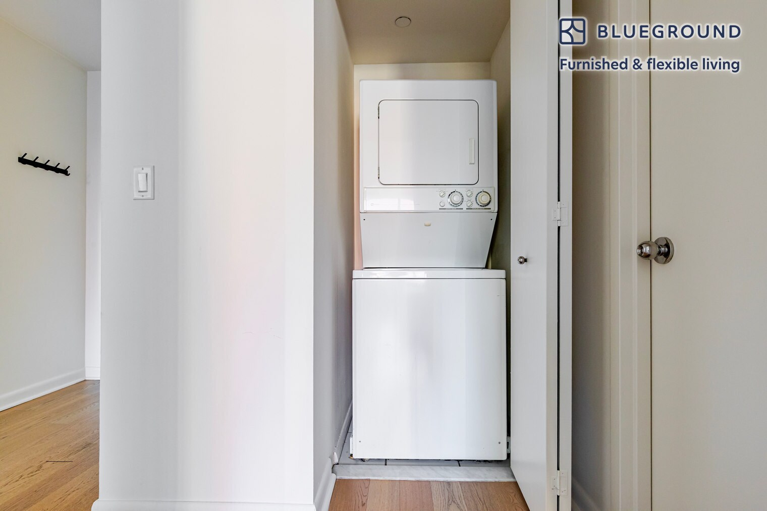 Building Photo - 180 W 20th St