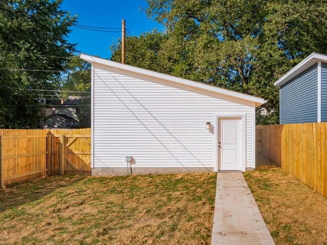 Building Photo - 167 Wisconsin Ave