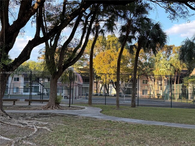 Building Photo - 9123 SW 138th Pl