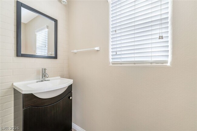 Building Photo - 6446 Oak Savanna Ct
