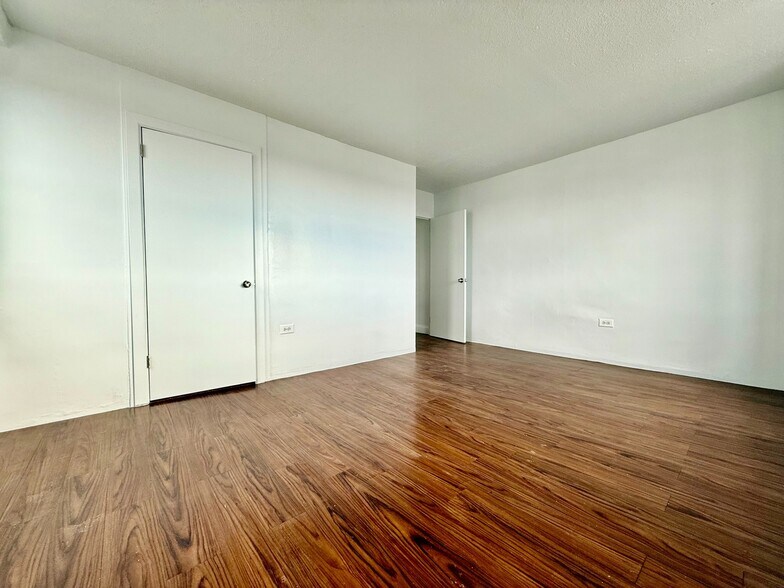 Building Photo - 880 Boynton Ave