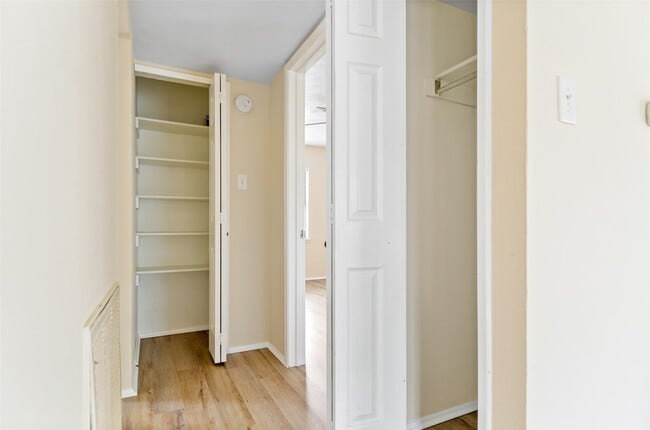 Building Photo - 24206 Running Iron Dr