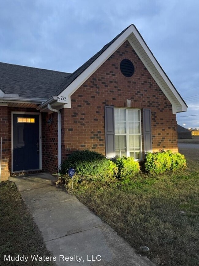 Primary Photo - 2 br, 2 bath House - 3775 Iron Horse