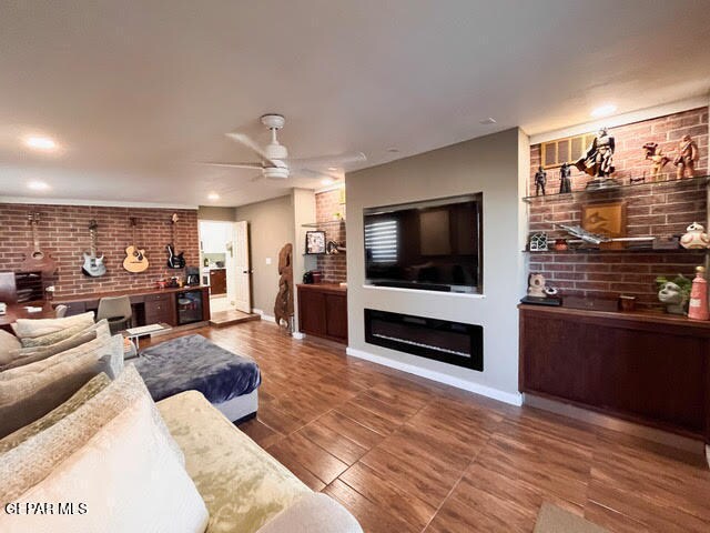 Building Photo - 1817 Ed White Way