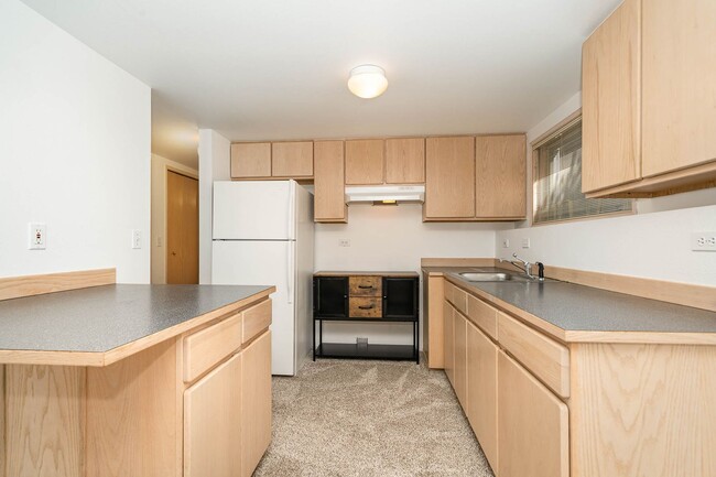 Building Photo - 3Bd/3.25Ba Seattle House