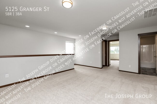 Building Photo - 5125 Granger St