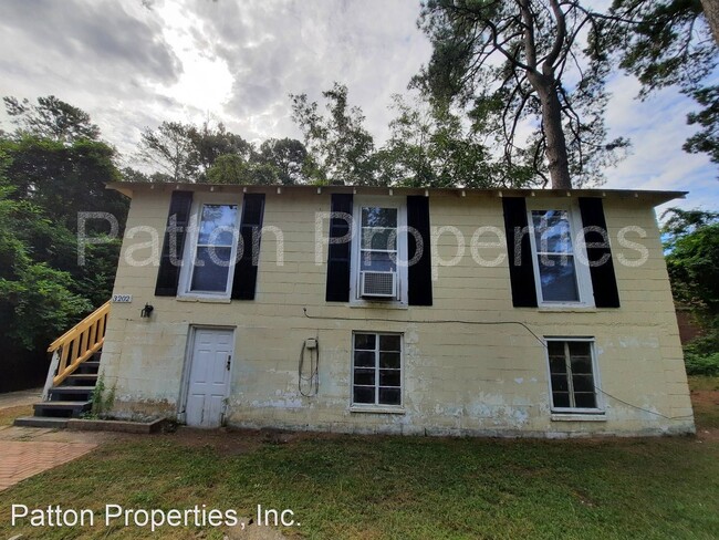 Primary Photo - 2 br, 1 bath House - 3202 Colin Kelly Driv...